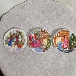 Vintage 80's Hallmark Mini Plate Christmas Ornament Set of 3